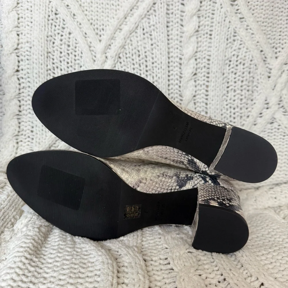 Stuart Weitzman Nell Snake Skin Bootie Size 7